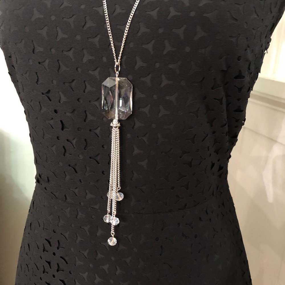 Clear Crystal Gemstone Necklace Silver Chain Dangle Style Nwt - Picture 4 of 6